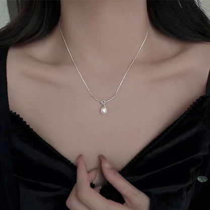 Collier de Luxe Léger au Design Premium avec Pendentif en Perle